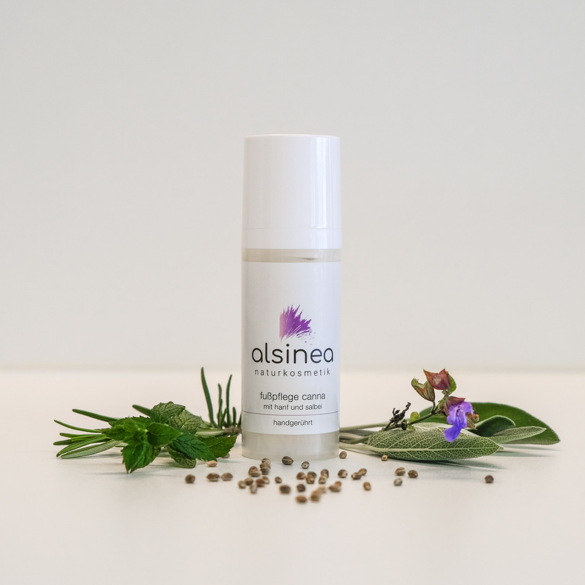 fußpflege canna mit hanf und salbei